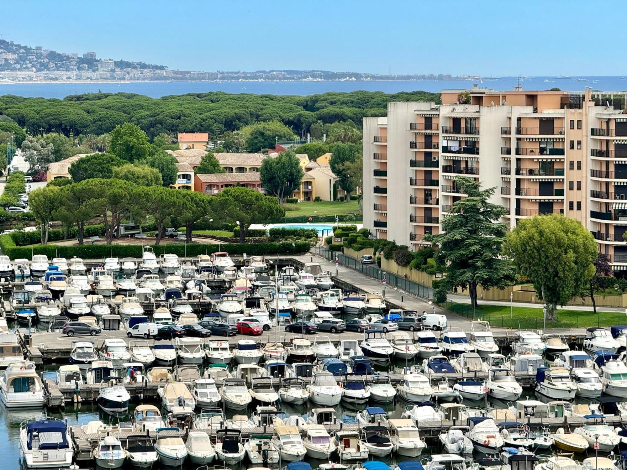 My Resid Appart Cannes Marina Vue Mer Mandelieu Buitenkant foto